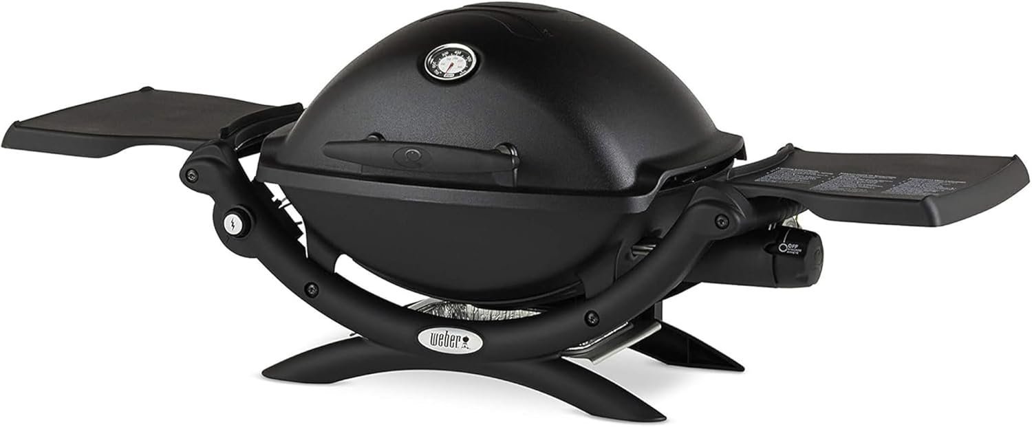 Sizzle in Style: A Review of the Weber Q1200 Liquid Propane Grill