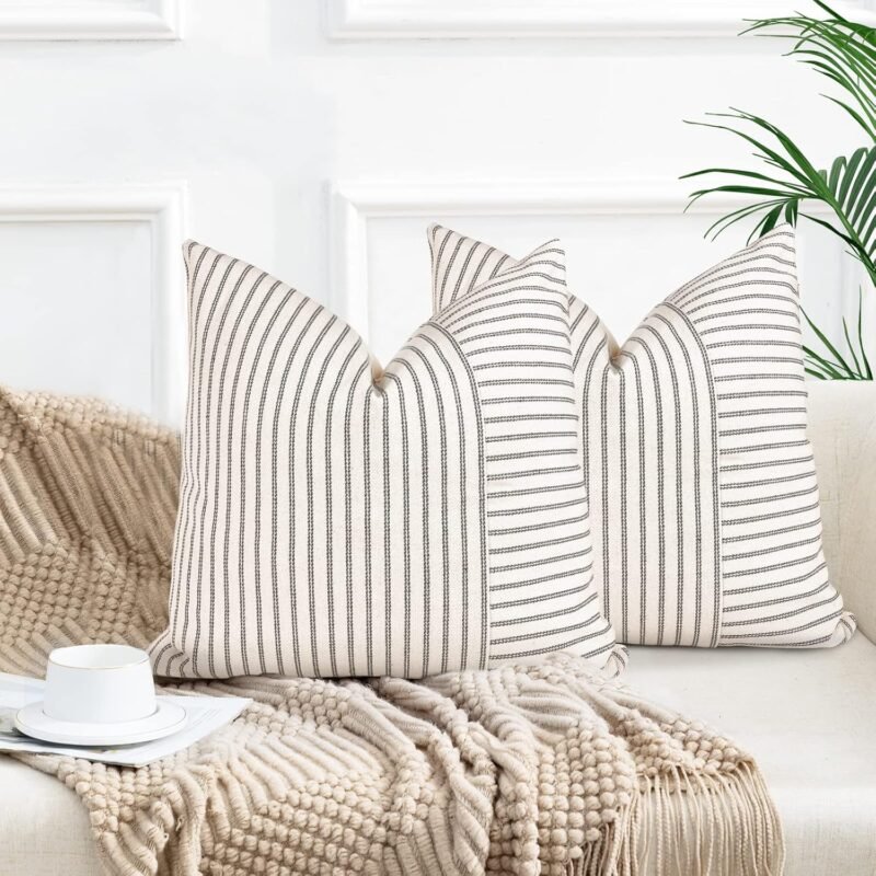 Transform Your Space: Review of Farmhouse Pillow Covers for Cozy Style