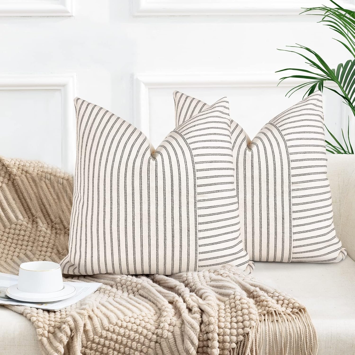 Transform Your Space: Review of Farmhouse Pillow Covers for Cozy Style